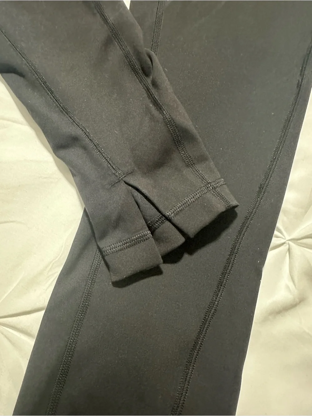 lululemon athletica Wunder Train High-Rise tight 25” with Hem slit